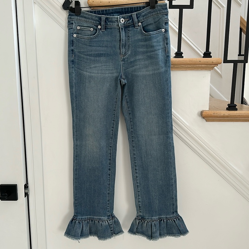 Ruffle denim jeans